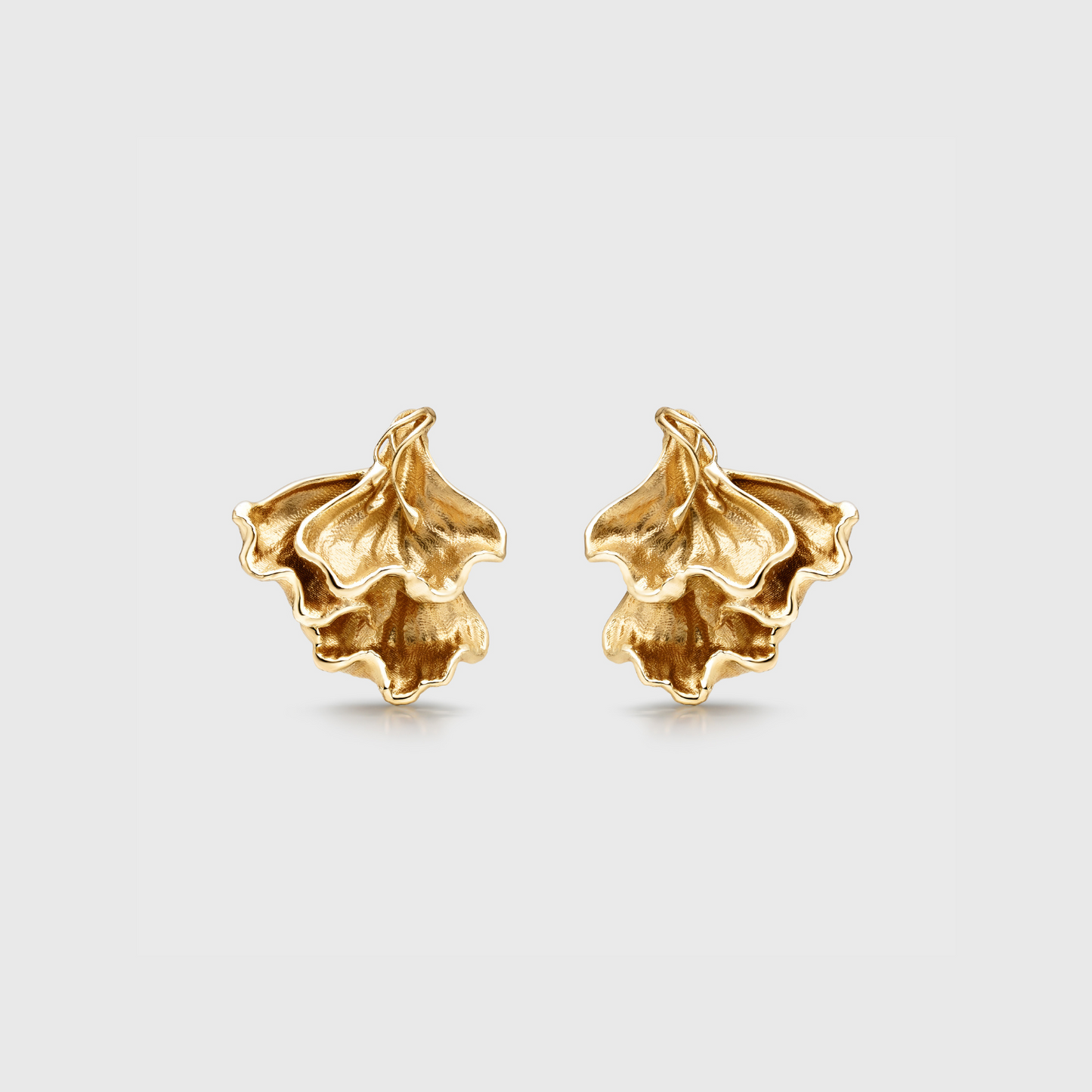 Cantuta Stud Earrings