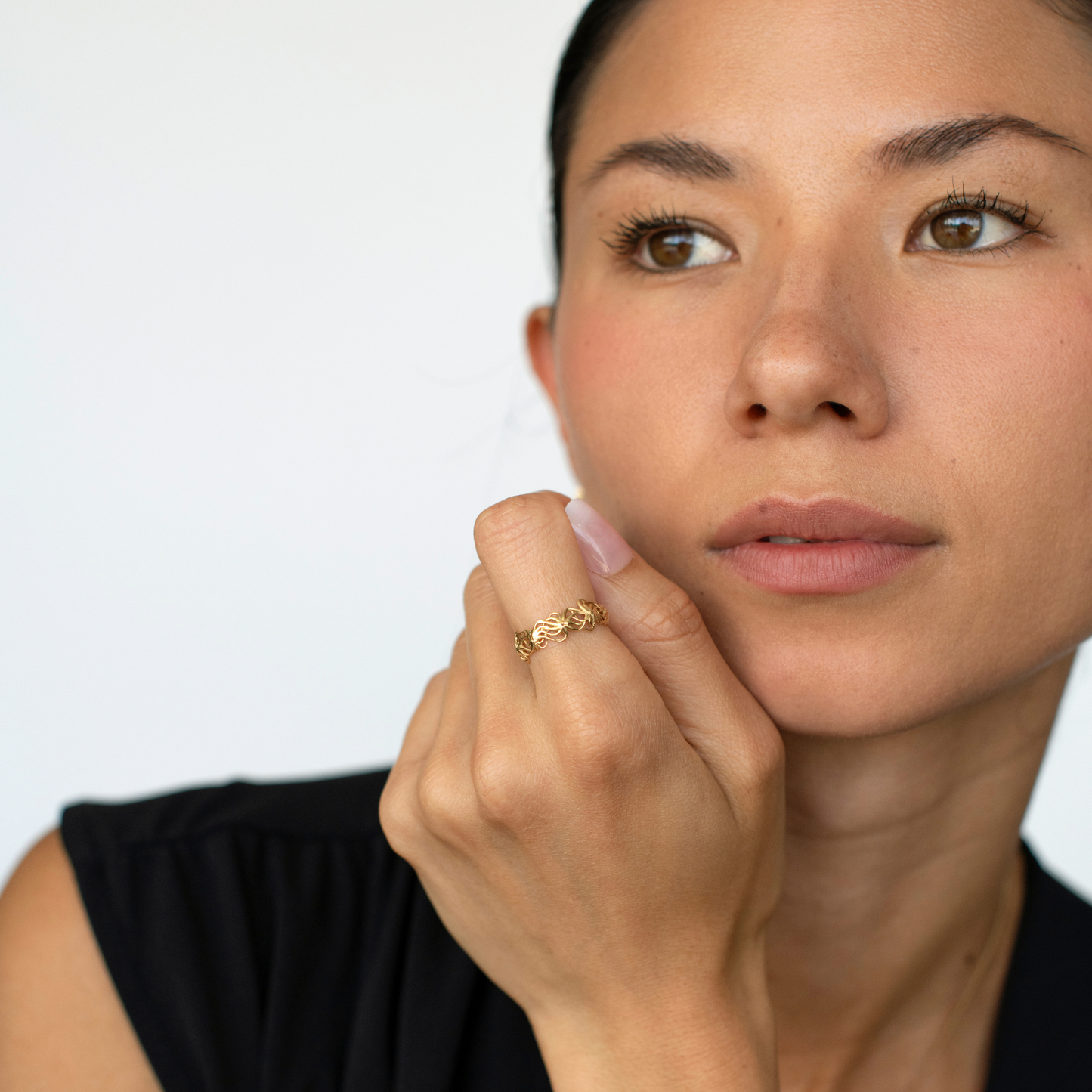 Astera Ring