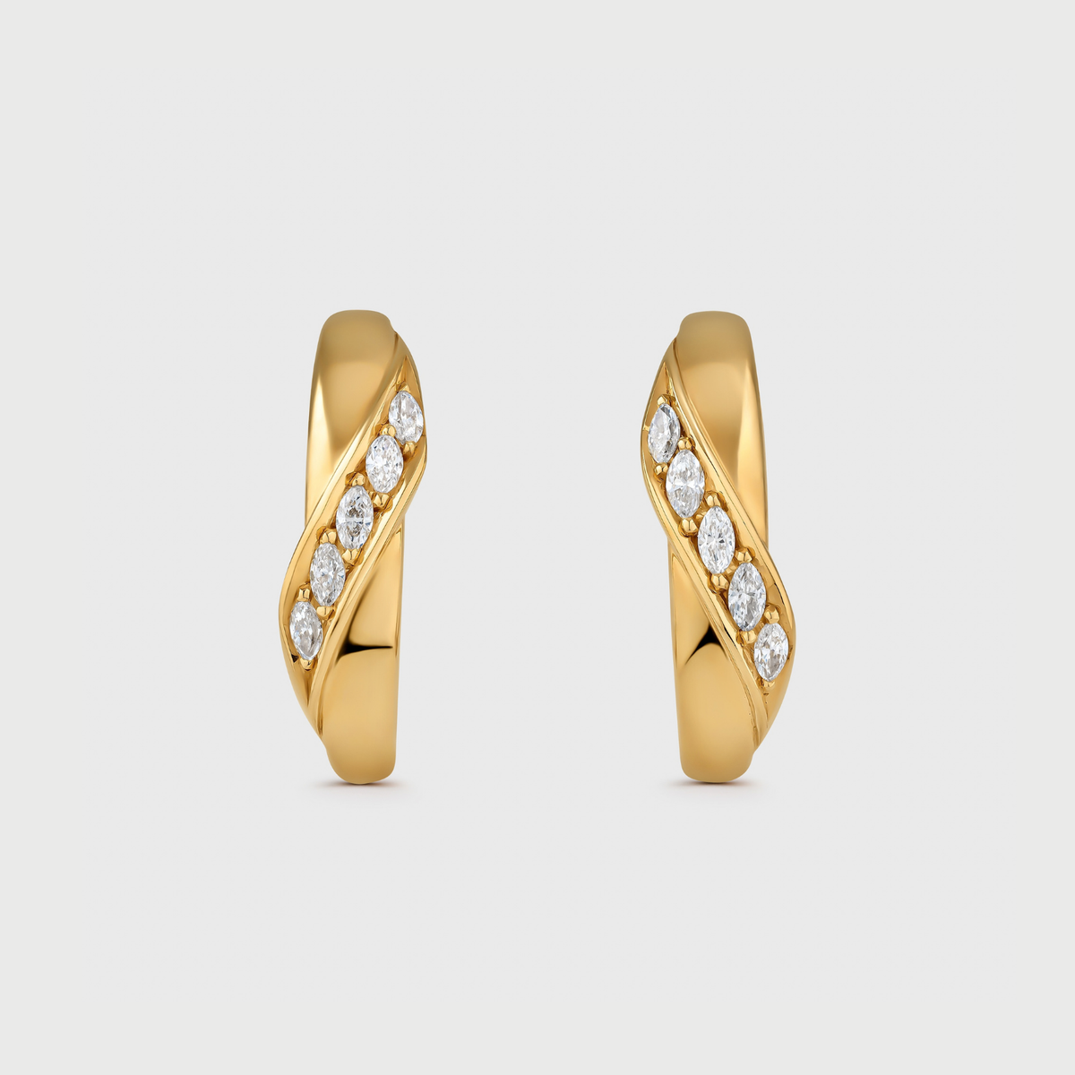 Signature Incador Hoop Earrings